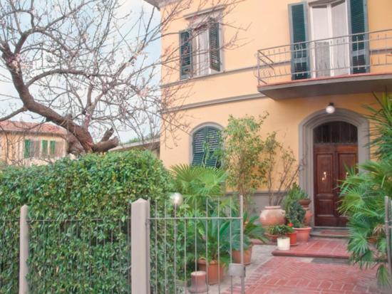 Tower'S Garden Bed & Breakfast Pisa Exterior foto
